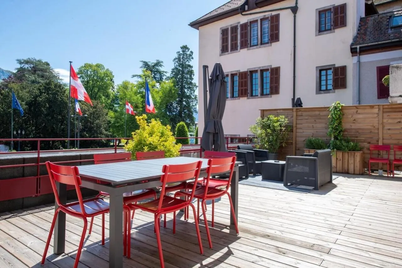 Himalaya Annecy Rent Lodge